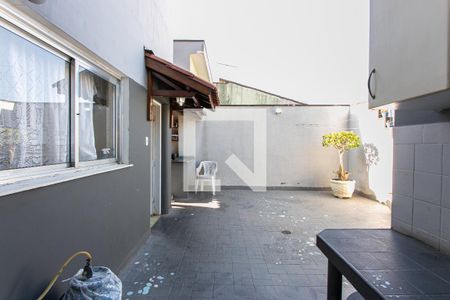 Casa à venda com 360m², 3 quartos e 5 vagasQuintal e Área de Serviço