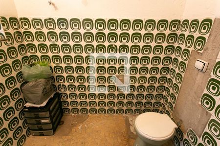 Casa à venda com 360m², 3 quartos e 5 vagasBanheiro da Garagem