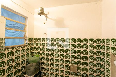 Casa à venda com 360m², 3 quartos e 5 vagasBanheiro da Garagem