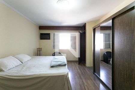 Casa à venda com 360m², 3 quartos e 5 vagasSuíte