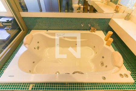 Apartamento à venda com 565m², 3 quartos e 2 vagasBanheiro da Suíte 1