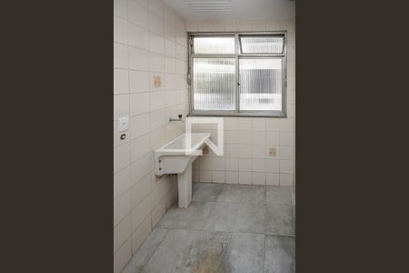 Apartamento à venda com 130m², 3 quartos e 2 vagas Apartamento à venda com 130m², 3 quartos e 2 vagasÁrea de Serviço