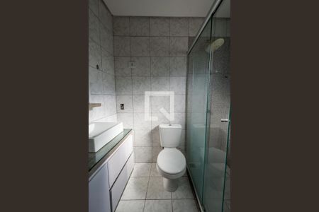 Casa à venda com 200m², 3 quartos e 7 vagas Casa à venda com 200m², 3 quartos e 7 vagasBanheiro da Suíte