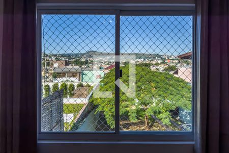 Casa à venda com 200m², 3 quartos e 7 vagas Casa à venda com 200m², 3 quartos e 7 vagasSuíte