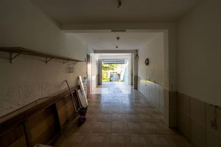 Casa à venda com 200m², 3 quartos e 7 vagas Casa à venda com 200m², 3 quartos e 7 vagasGaragem