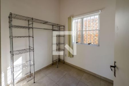Quarto 1 de casa à venda com 3 quartos, 200m² em Cristal, Porto Alegre