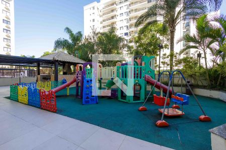 Apartamento à venda com 150m², 4 quartos e 2 vagasÁrea Comum Playground