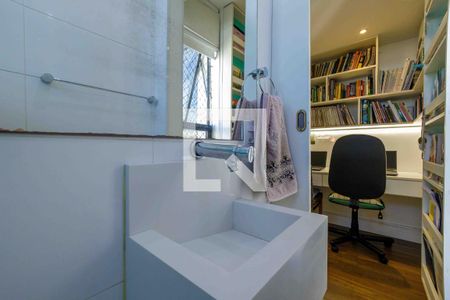 Apartamento à venda com 150m², 4 quartos e 2 vagasBanheiro Suíte 1