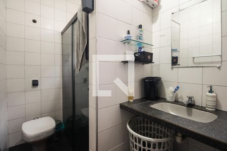 Casa à venda com 120m², 3 quartos e sem vaga Casa à venda com 120m², 3 quartos e sem vagaBanheiro Social