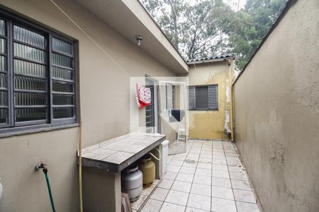Casa à venda com 120m², 3 quartos e sem vaga Casa à venda com 120m², 3 quartos e sem vagaQuintal