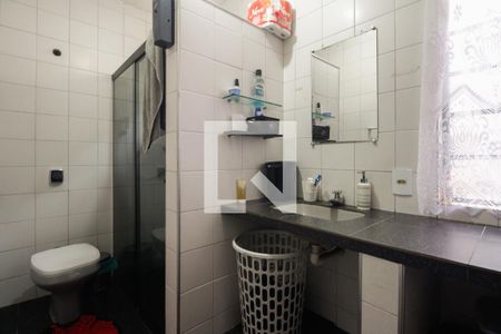 Casa à venda com 120m², 3 quartos e sem vaga Casa à venda com 120m², 3 quartos e sem vagaBanheiro Social