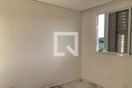 Quarto 1 de apartamento para alugar com 2 quartos, 40m² em Parque Santa Rosa, Suzano