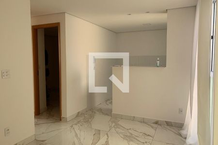 Sala de apartamento para alugar com 2 quartos, 40m² em Parque Santa Rosa, Suzano