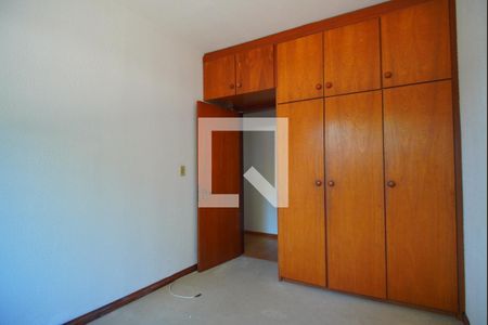 Quarto 1 de apartamento à venda com 3 quartos, 72m² em Jardim Itu, Porto Alegre
