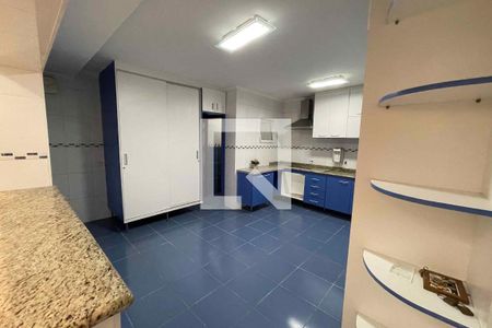Cozinha de casa à venda com 4 quartos, 300m² em Vila Prudente, São Paulo
