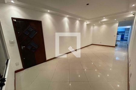 Sala 1 de casa à venda com 4 quartos, 300m² em Vila Prudente, São Paulo