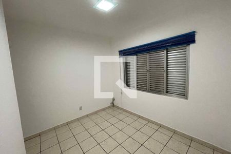 Quarto 1 de casa à venda com 4 quartos, 300m² em Vila Prudente, São Paulo