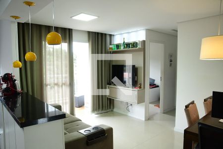 Sala de apartamento para alugar com 2 quartos, 59m² em Gramado, Cotia