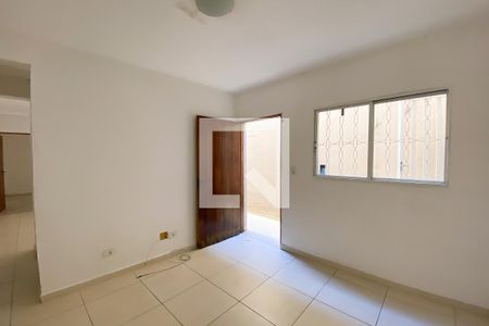 Sala de casa para alugar com 1 quarto, 80m² em Vila Yolanda, Osasco