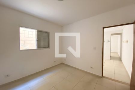 Quarto 1 de casa para alugar com 1 quarto, 80m² em Vila Yolanda, Osasco