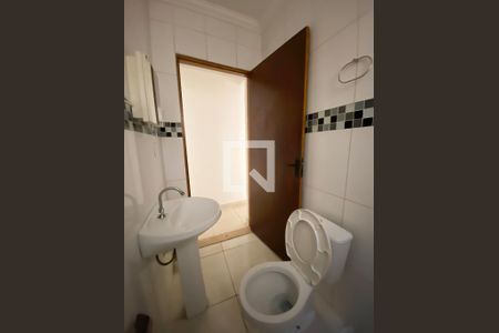 Banheiro de casa para alugar com 1 quarto, 80m² em Vila Yolanda, Osasco