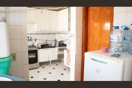 Casa à venda com 320m², 3 quartos e 2 vagas Casa à venda com 320m², 3 quartos e 2 vagasÁrea de Serviço