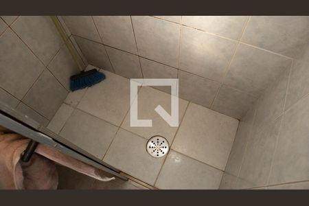 Casa à venda com 320m², 3 quartos e 2 vagas Casa à venda com 320m², 3 quartos e 2 vagasBanheiro sala