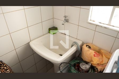 Casa à venda com 320m², 3 quartos e 2 vagas Casa à venda com 320m², 3 quartos e 2 vagasÁrea de Serviço