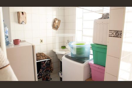 Casa à venda com 320m², 3 quartos e 2 vagas Casa à venda com 320m², 3 quartos e 2 vagasÁrea de Serviço