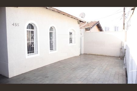 Casa à venda com 320m², 3 quartos e 2 vagas Casa à venda com 320m², 3 quartos e 2 vagasGaragem