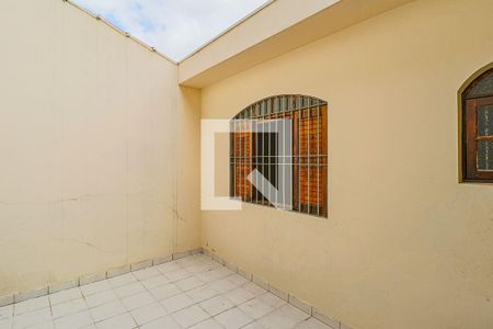 Casa para alugar com 150m², 3 quartos e 3 vagasQuintal fundos