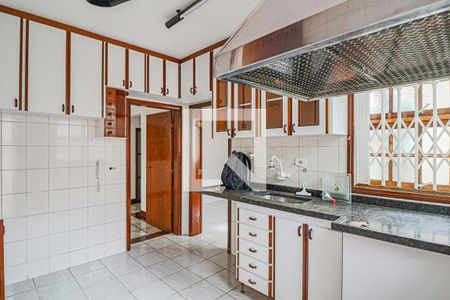 Casa para alugar com 150m², 3 quartos e 3 vagasCozinha