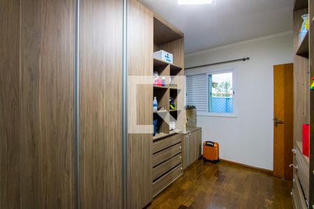 Casa à venda com 220m², 3 quartos e sem vagaQuarto 2