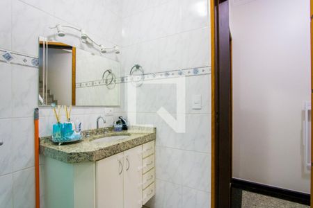 Casa à venda com 220m², 3 quartos e sem vagaBanheiro social 1