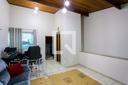 Casa à venda com 220m², 3 quartos e sem vagaSalão