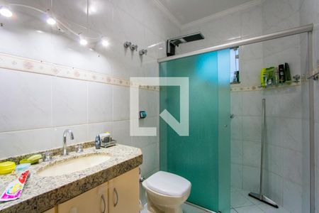 Casa à venda com 220m², 3 quartos e sem vagaBanheiro do quarto 1