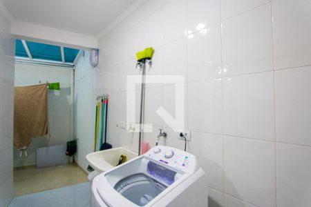 Casa à venda com 220m², 3 quartos e sem vagaÁrea de serviço