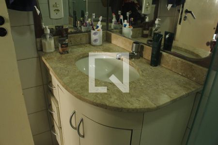 Apartamento para alugar com 52m², 2 quartos e 1 vagaBanheiro