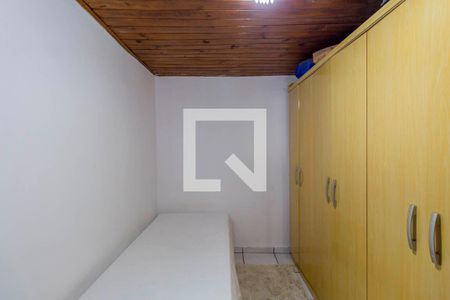 Casa à venda com 150m², 4 quartos e 2 vagasCasa 2 Quarto 1