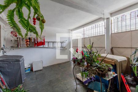 Casa à venda com 150m², 4 quartos e 2 vagasCasa 1 Área de Serviço