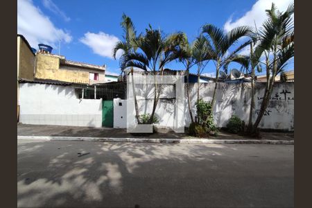Casa à venda com 150m², 4 quartos e 2 vagasFachada