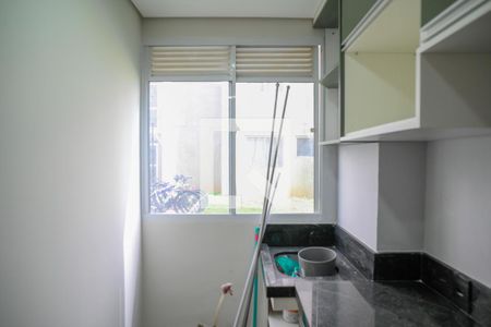 Apartamento à venda com 42m², 2 quartos e sem vaga Apartamento à venda com 42m², 2 quartos e sem vagaÁrea de Serviço
