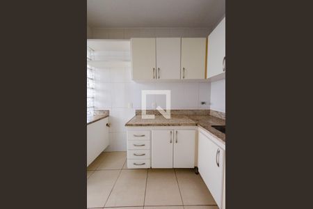 Apartamento para alugar com 100m², 3 quartos e 1 vaga Apartamento para alugar com 100m², 3 quartos e 1 vagaCozinha