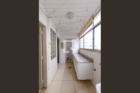Apartamento para alugar com 100m², 3 quartos e 1 vaga Apartamento para alugar com 100m², 3 quartos e 1 vagaÁrea de serviço