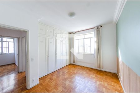 Apartamento para alugar com 100m², 3 quartos e 1 vaga Apartamento para alugar com 100m², 3 quartos e 1 vagaSuíte
