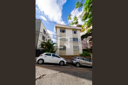 Apartamento para alugar com 100m², 3 quartos e 1 vaga Apartamento para alugar com 100m², 3 quartos e 1 vagaFachada