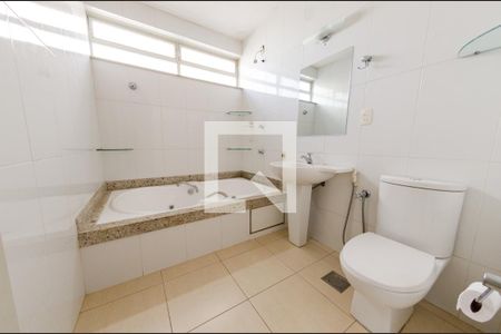 Apartamento para alugar com 100m², 3 quartos e 1 vaga Apartamento para alugar com 100m², 3 quartos e 1 vagaBanheiro