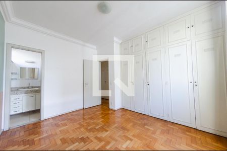 Apartamento para alugar com 100m², 3 quartos e 1 vaga Apartamento para alugar com 100m², 3 quartos e 1 vagaSuíte