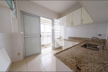 Apartamento para alugar com 100m², 3 quartos e 1 vaga Apartamento para alugar com 100m², 3 quartos e 1 vagaCozinha