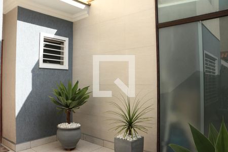 Casa para alugar com 102m², 3 quartos e sem vagaÁrea externa